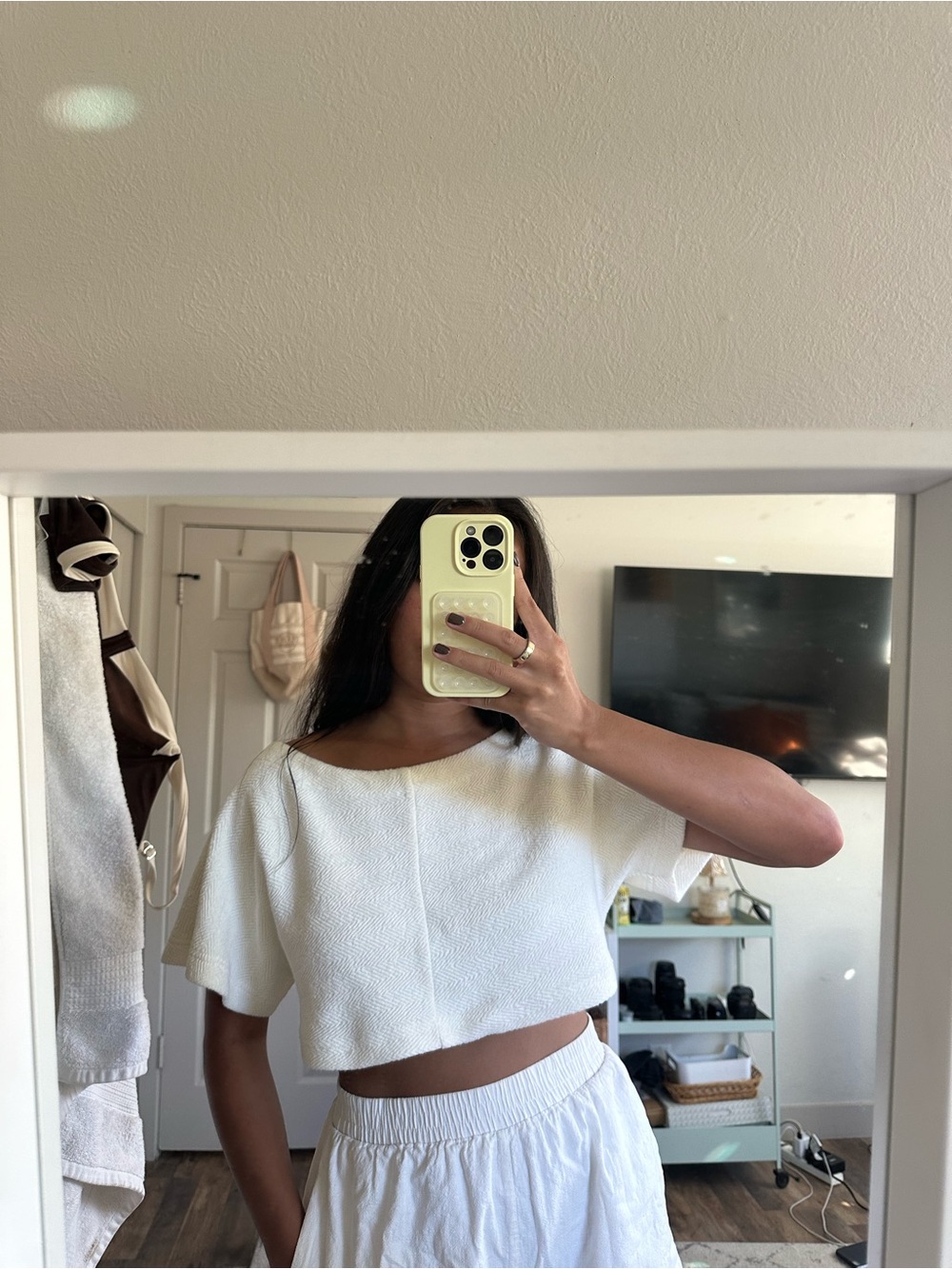 Free people beach White crop top with textured weave scoop neck size XS